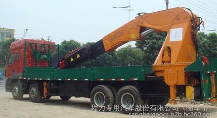 廠家直銷多噸位大型隨車吊，全國送車上門，程力專車鉅惠來襲